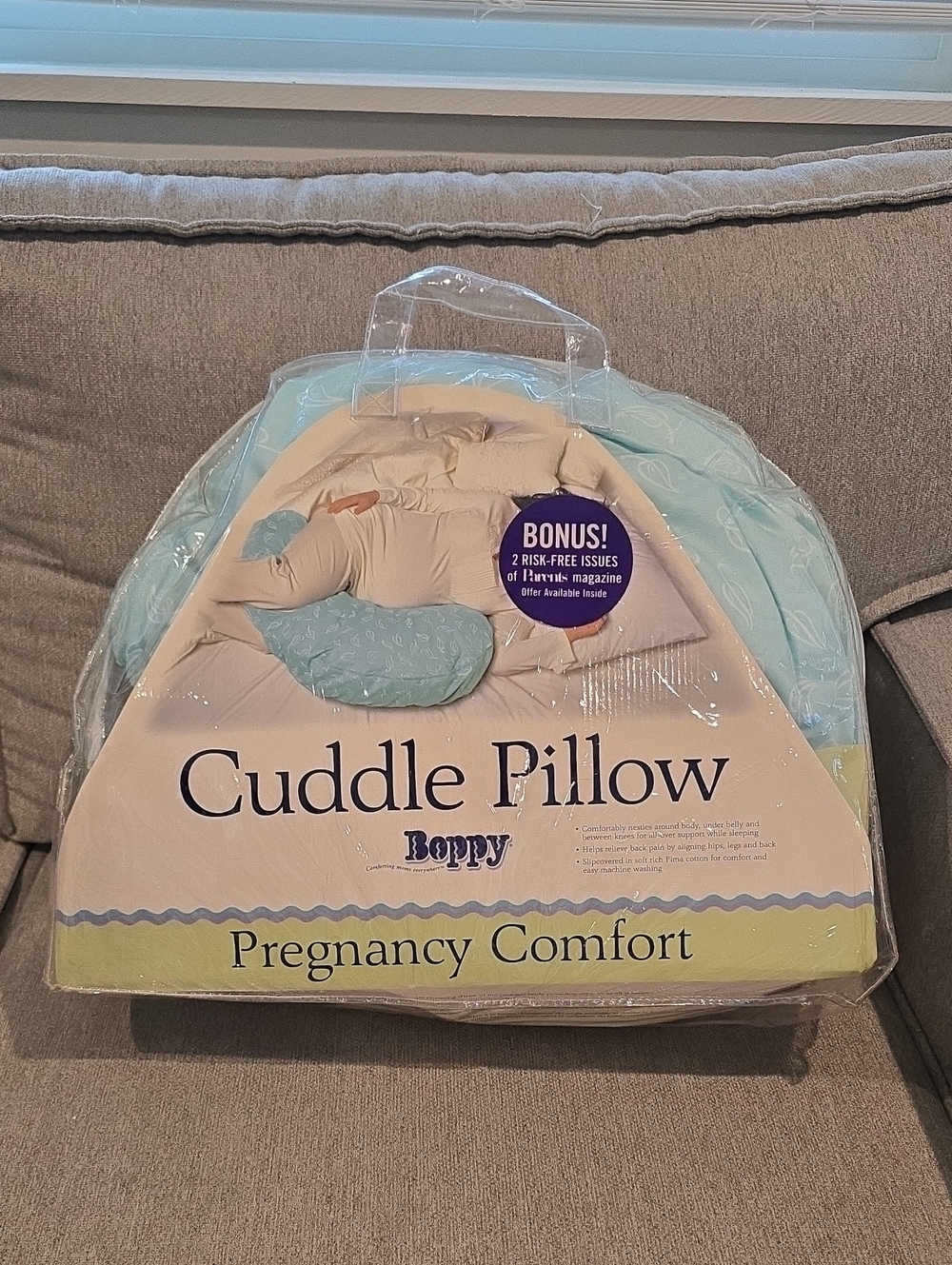 8/5 New Boppy Cuddle Pregnancy Pillow
